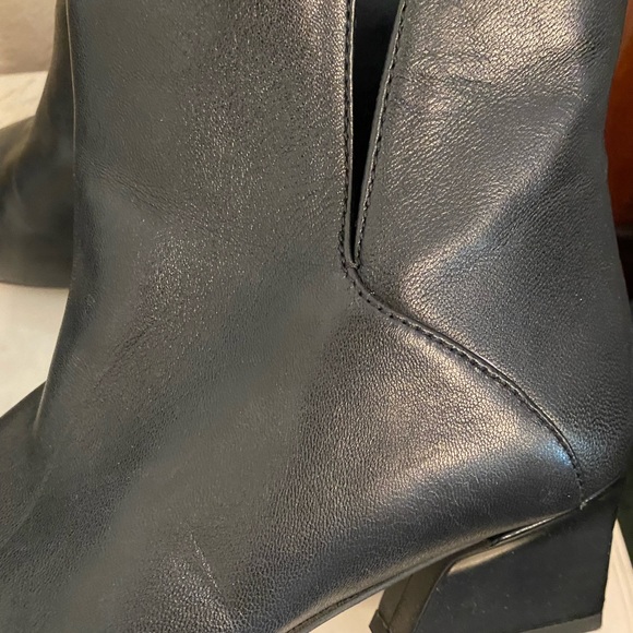 Franco Sarto ankle bootie - Picture 5 of 7